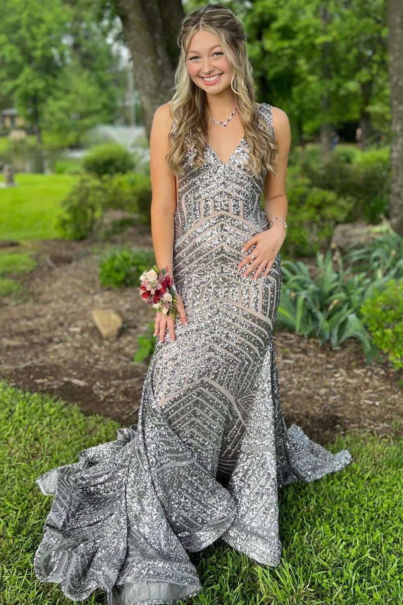 Red Mermaid Deep V Neck Sequins Prom Dress