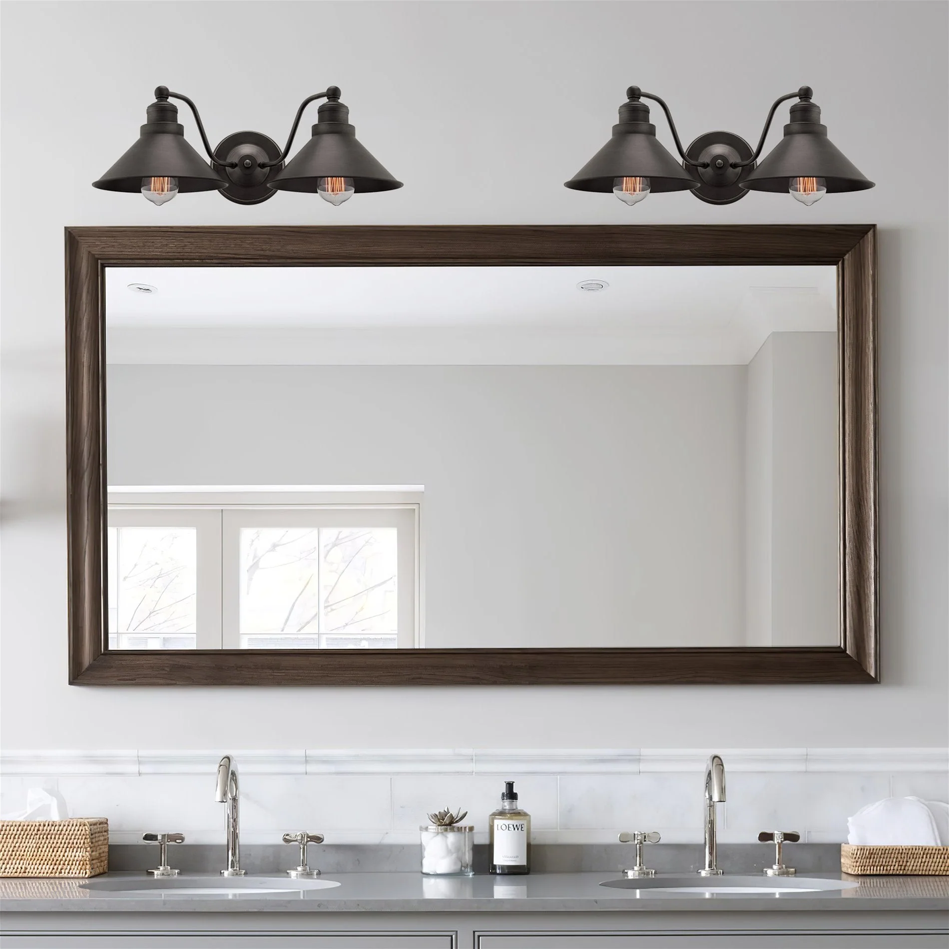 Welton 19 2-Light Modern Farmhouse Bathroom Wall Sconce