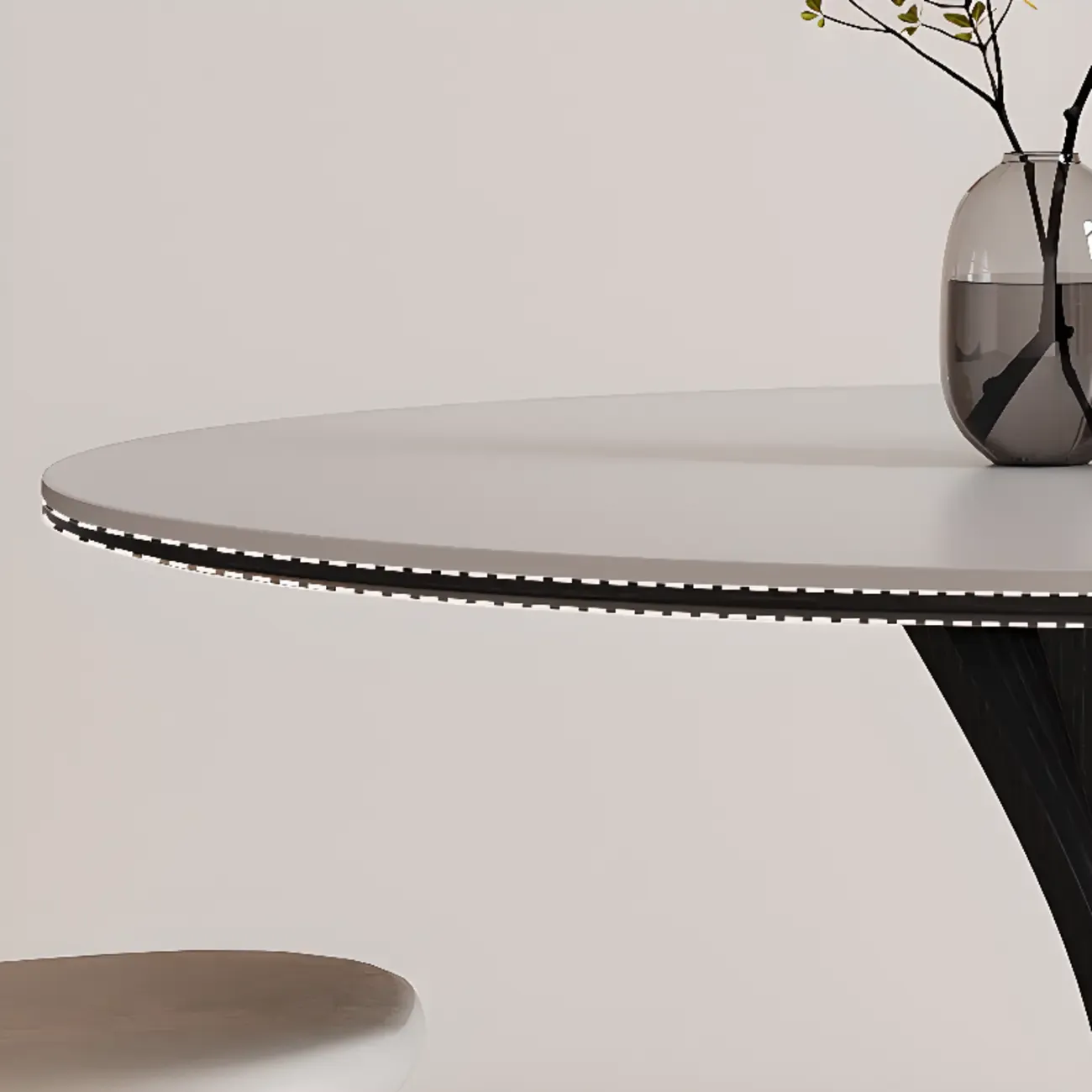 Modern Simple Black Wood Round Dining Table
