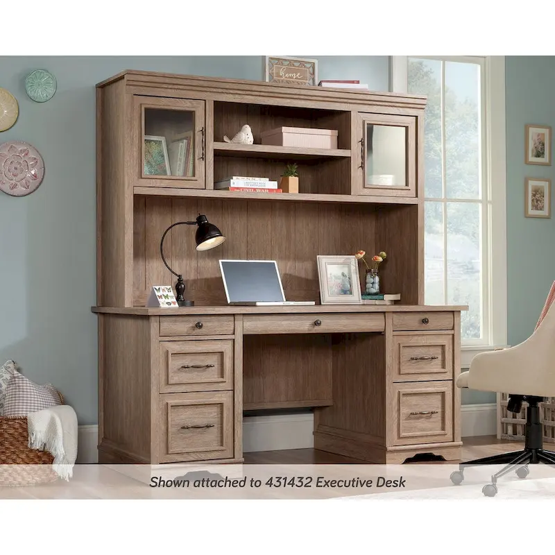 Rollingwood Country 66  Hutch