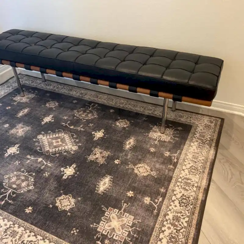 Manhattan Bench Pavillion