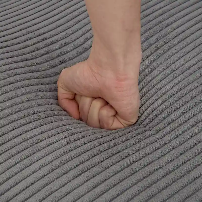 3 Seater Sofa with Removable Back Cushions and 5 Pillows