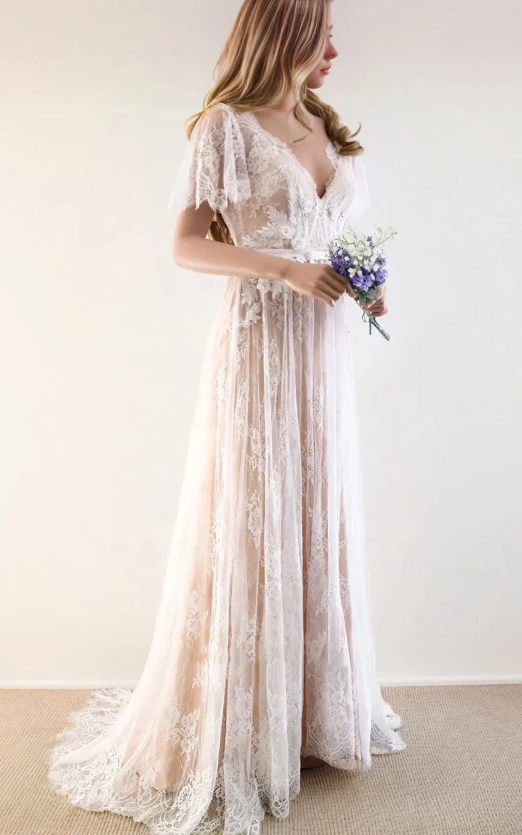 Boho V-neck Beach A-line Country Elegant Lace Petals Illusion Bell Wedding Dress with Train