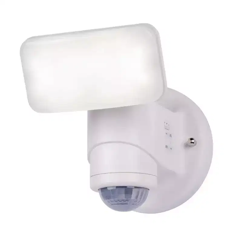Dynamic Tracking Wired Motion Security Light - 2000 Lumens Outdoor LED 120V