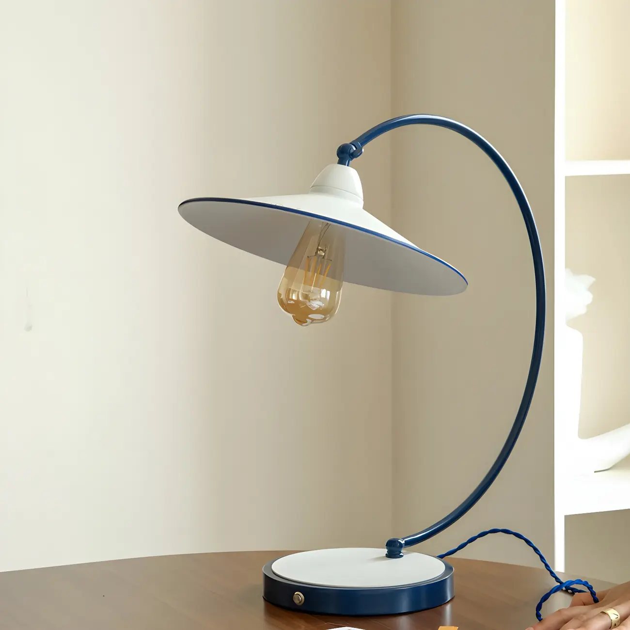 Contemporary Iron Arc Table Lamp in White for Living Room