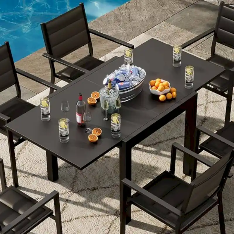 Grey Aluminum Extendable Outdoor Dining Table – Seats 4–6