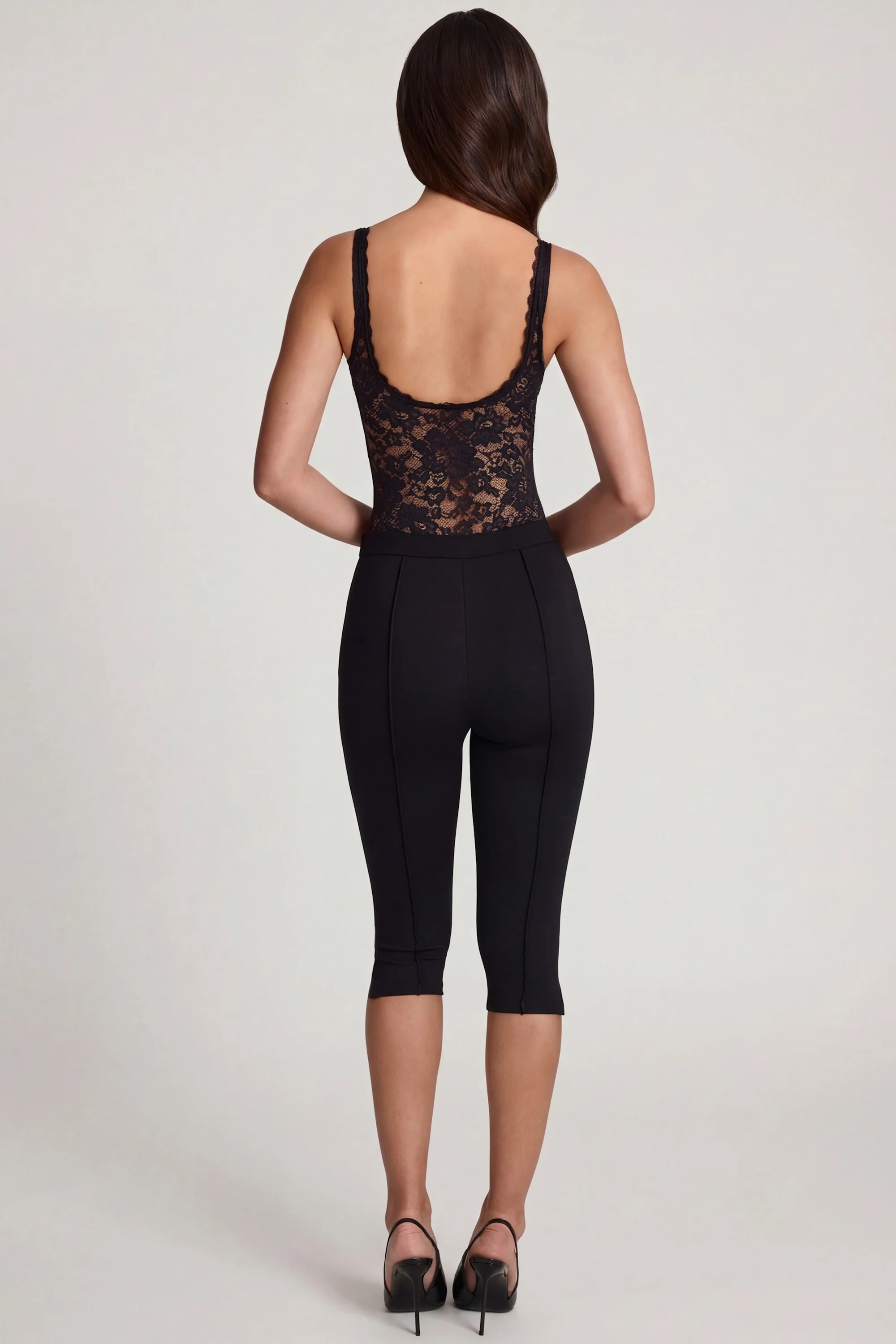 Ponte Jersey Cropped Capri Trousers in Black
