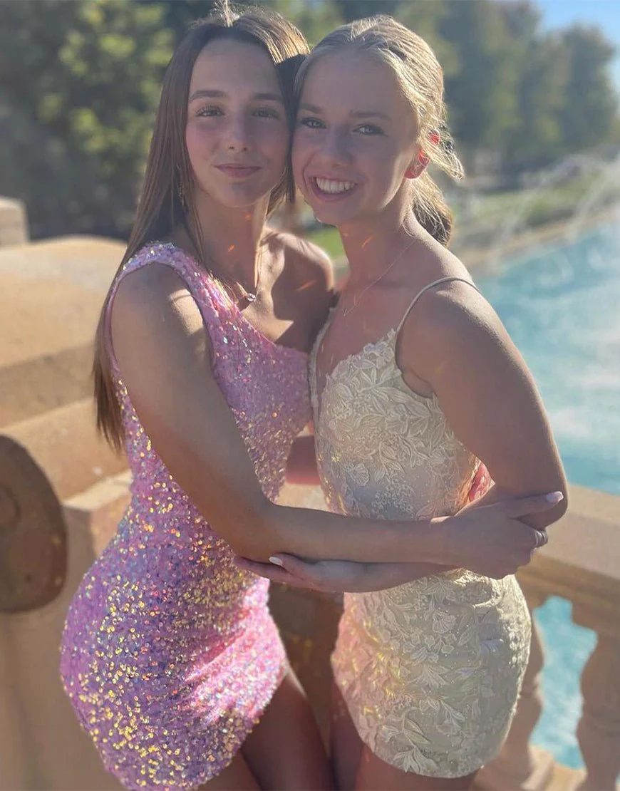 Sheath Lace Keyhole Back Homecoming Dress