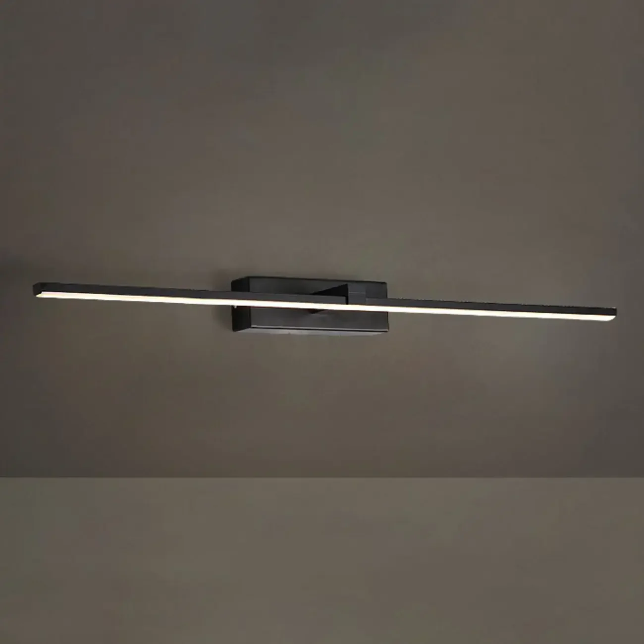 Modern Metal Linear LED Vanity Light with Third Gear Dimming