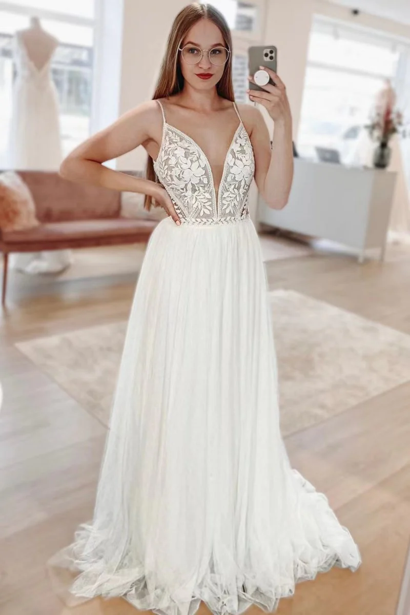 Simple White A-Line Boho Long Chiffon Wedding Dress with Lace Appliques