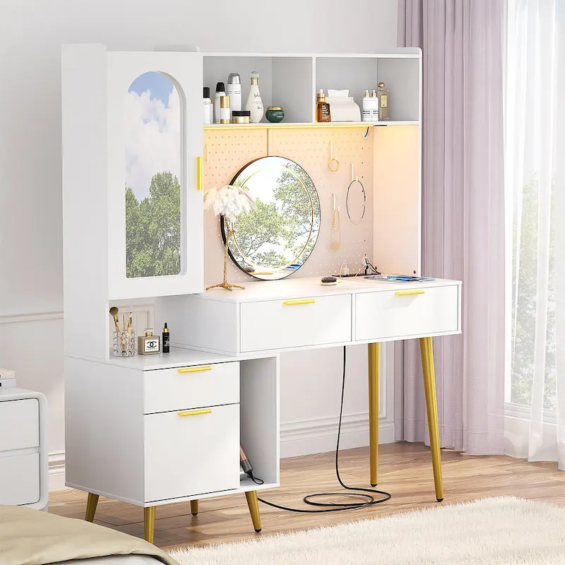 Makeup Vanity with Pegboard and Hutch, Bedroom Vanity Table with Charge Station and LED Light - N/A