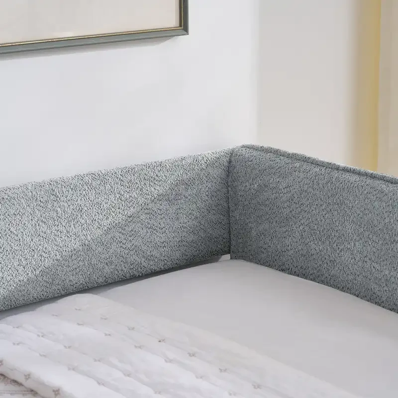 Full Boucle Daybed with Trundle
