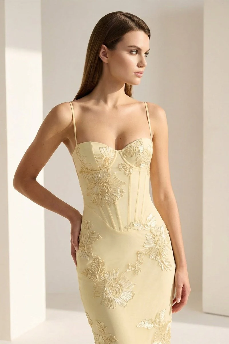 Yellow Spaghetti Straps Sheath Long Prom Dresses With Floral Embroidery