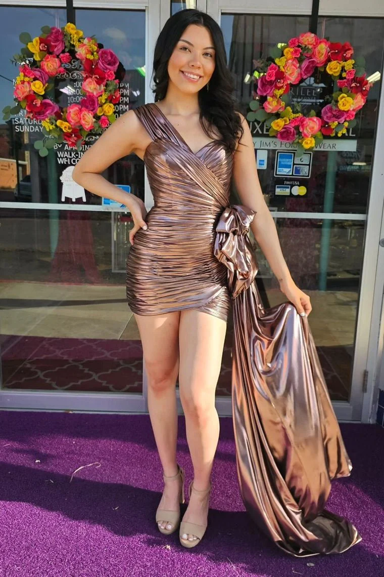 Metallic Green One-Shoulder Ruched Homecoming Dress