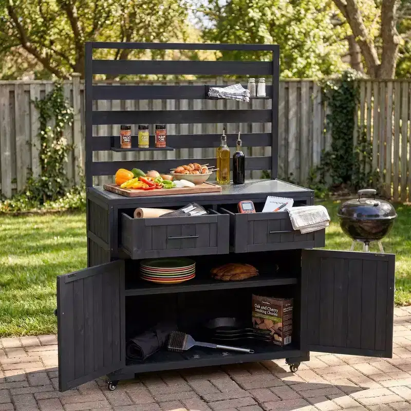 Kitchen Islands & Carts