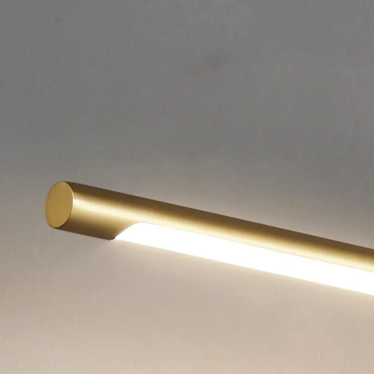 Modern Linear LED Bath Vanity Light with Dimmable Design