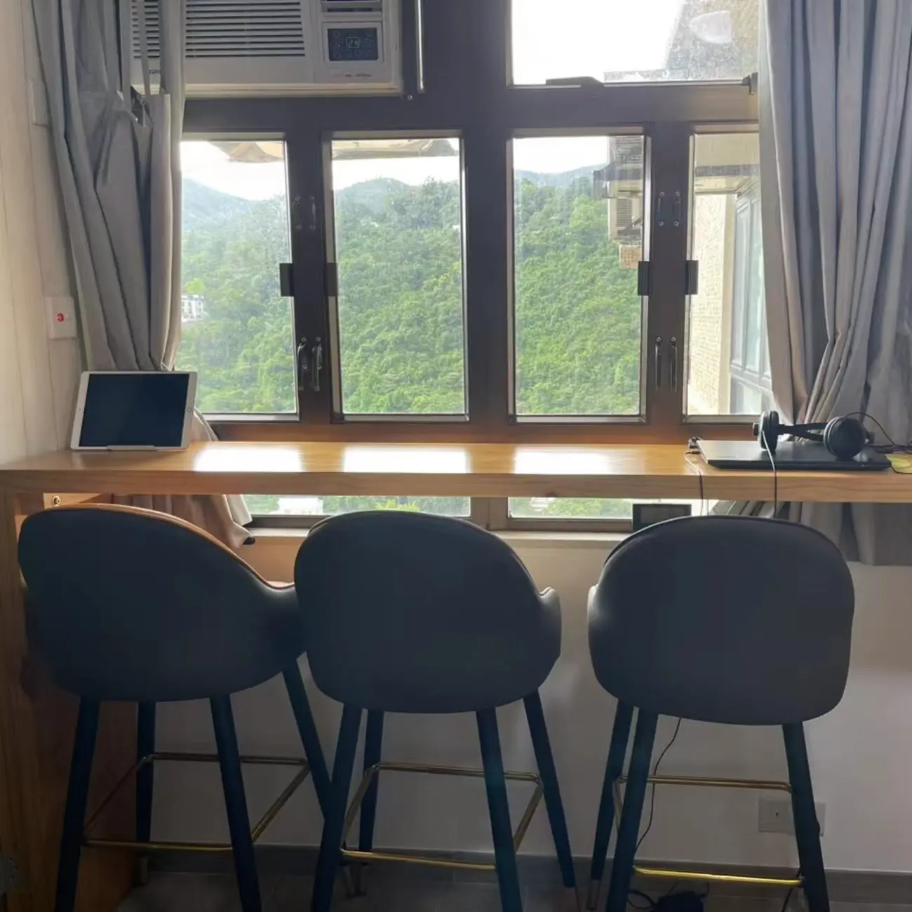 Rectangle Scandinavian Wooden Bar Height Table Double Pedestal