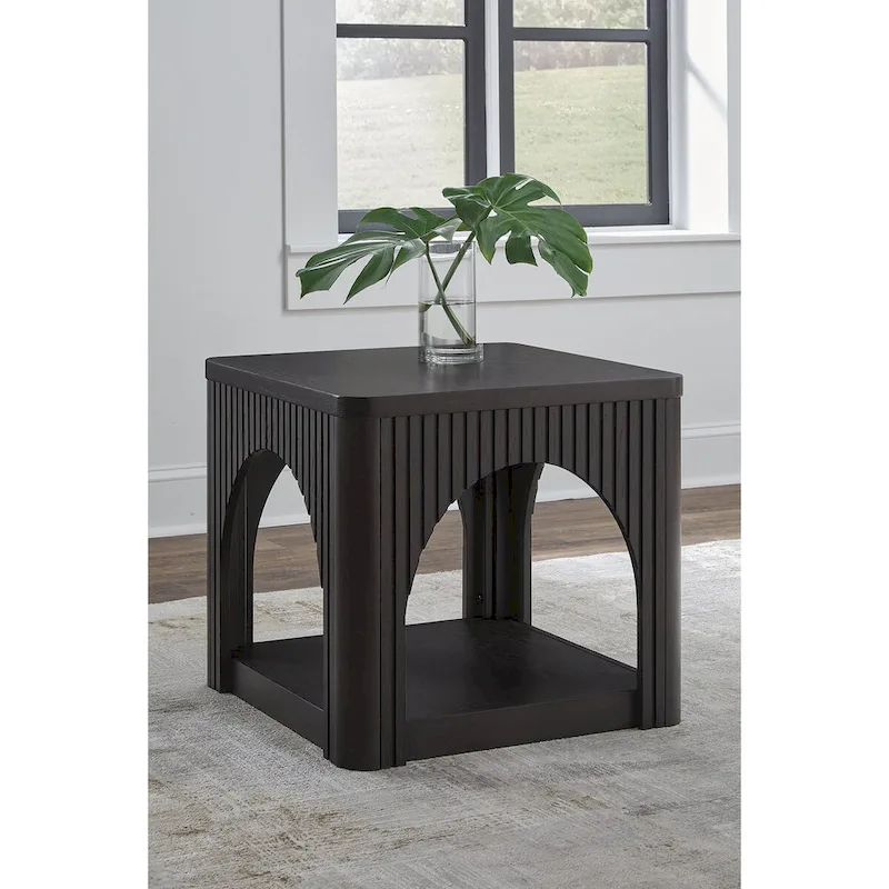 Signature Design by Ashley Yellink Black End Table - 24.13  W x 24.13  D x 22  H