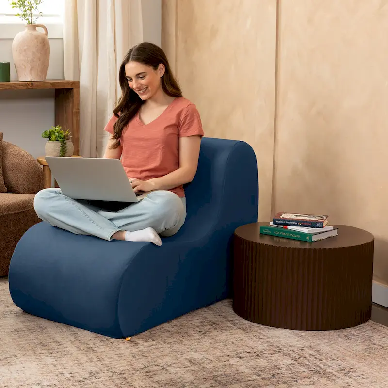 Jaxx Midtown Living Room Accent Chair