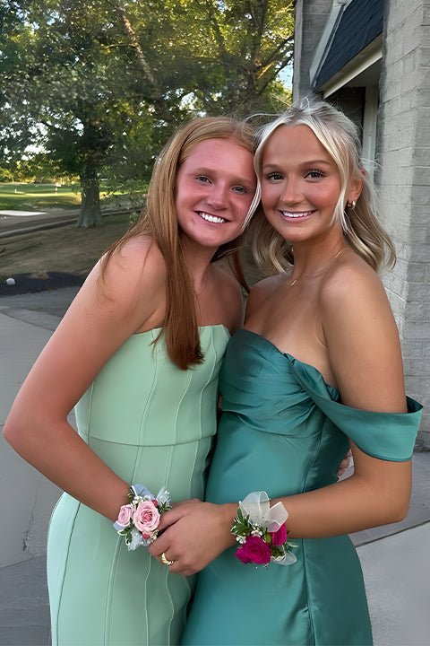 Green - Off The Shoulder A Line Satin Short Homecoming Dress