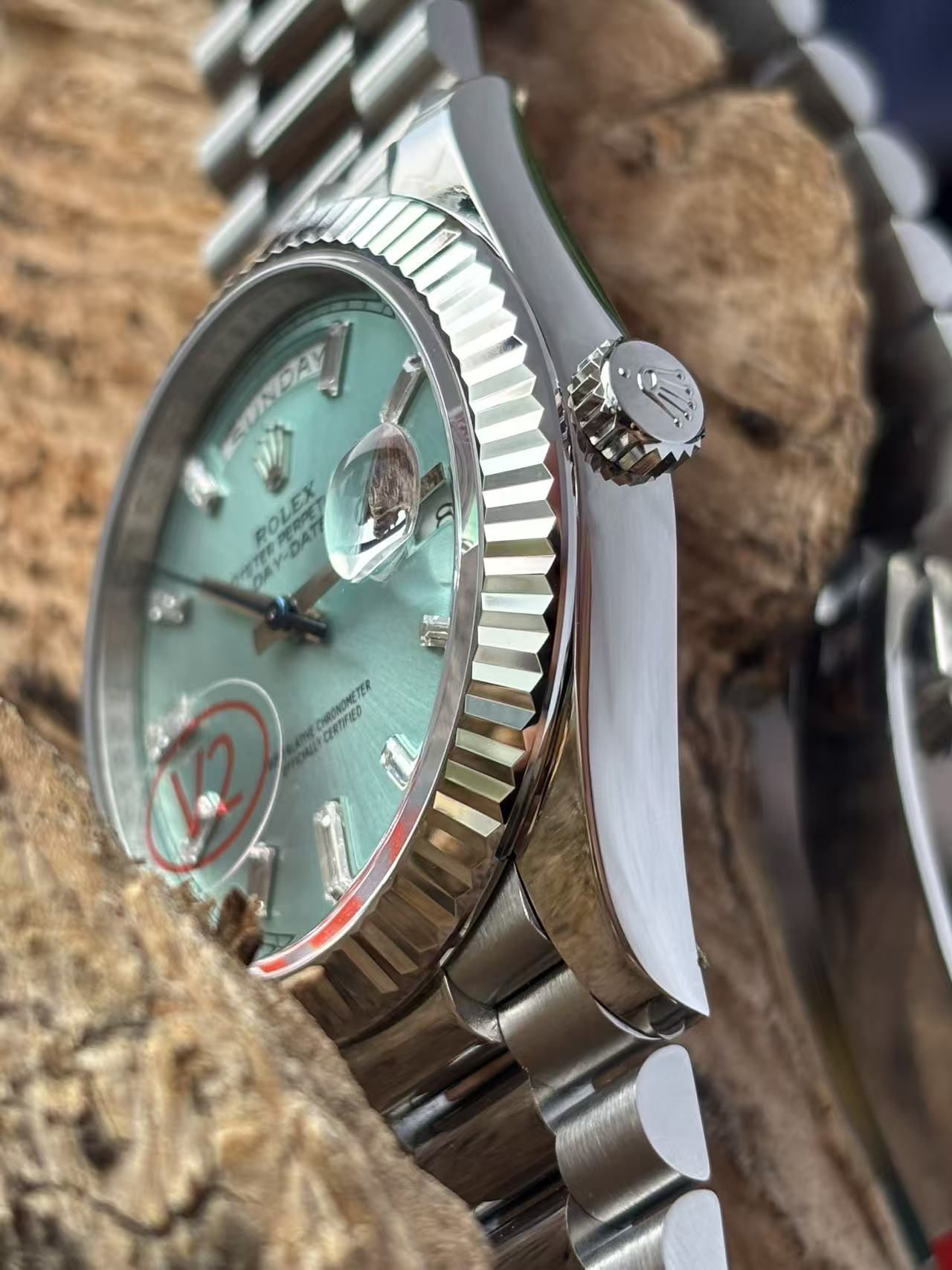 Rolex Day-Date replica side profile with crown and fluted bezel
