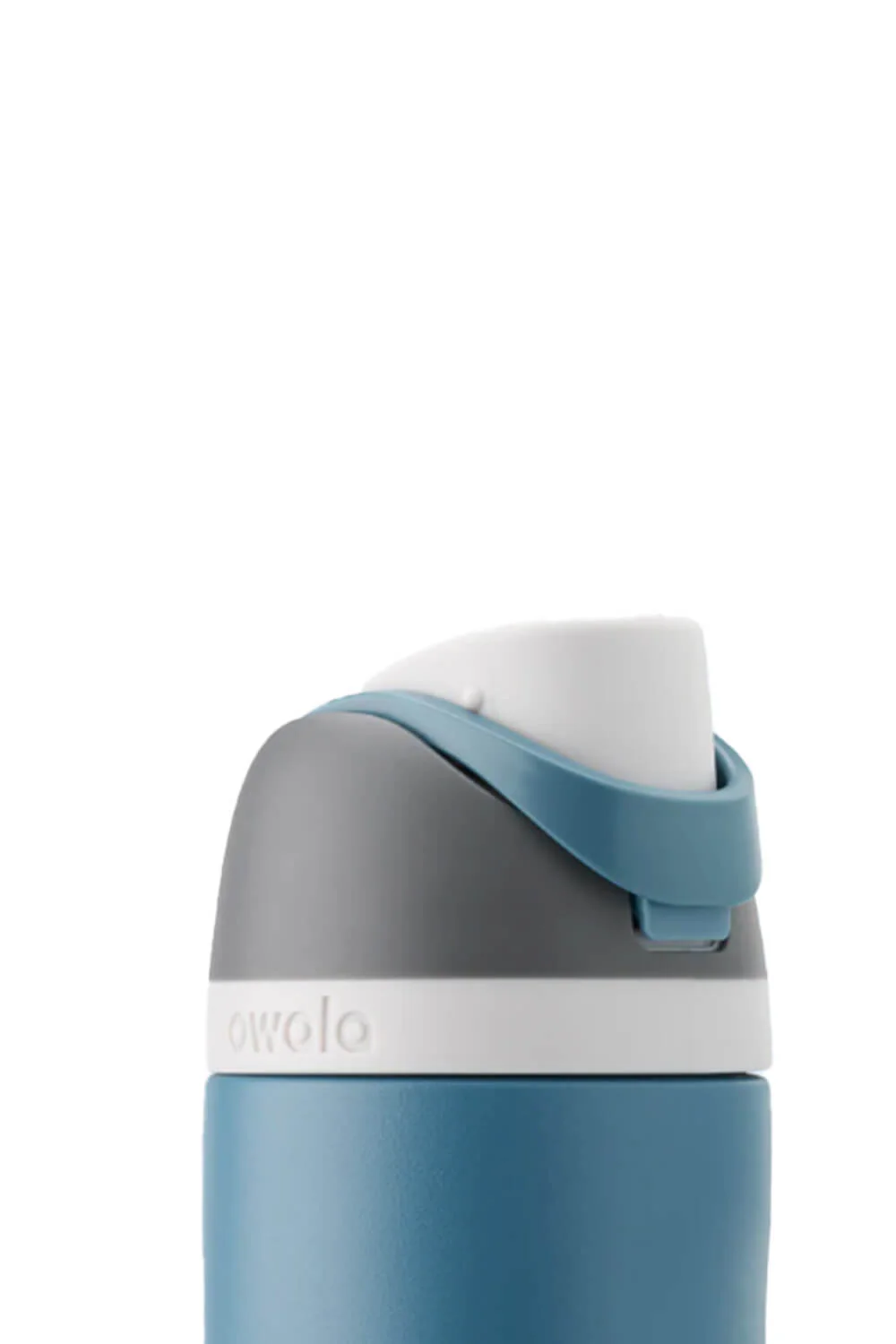 Owala FreeSip 24 oz Stainless Steel Water Bottle in Blue Oasis | C05951-BLUEOASIS