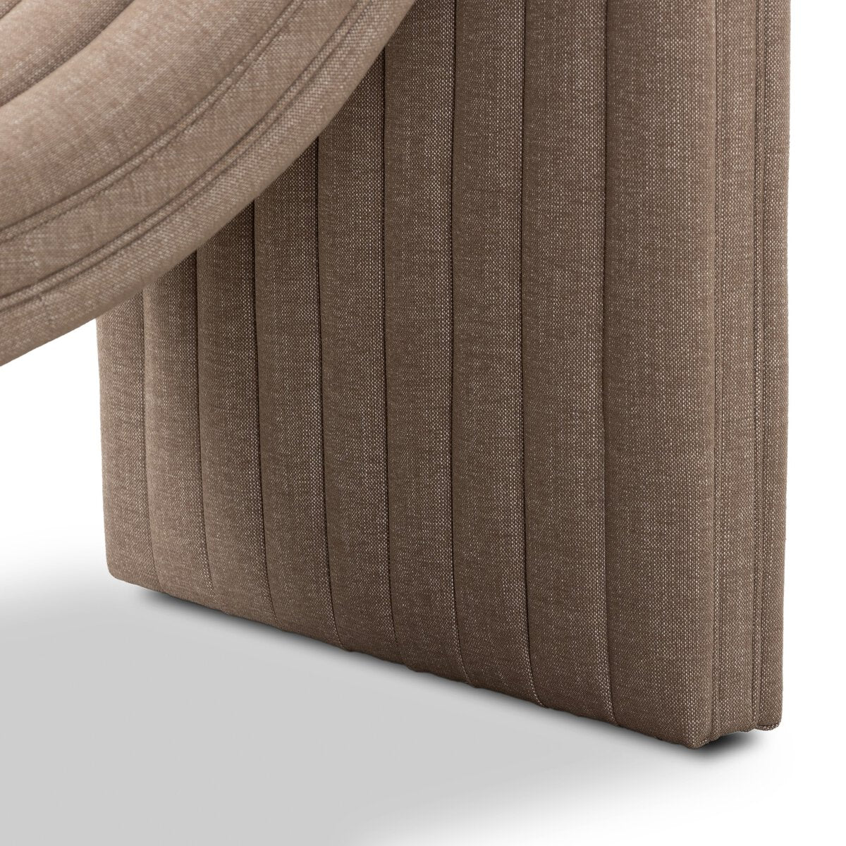 Augustine Chaise Lounge