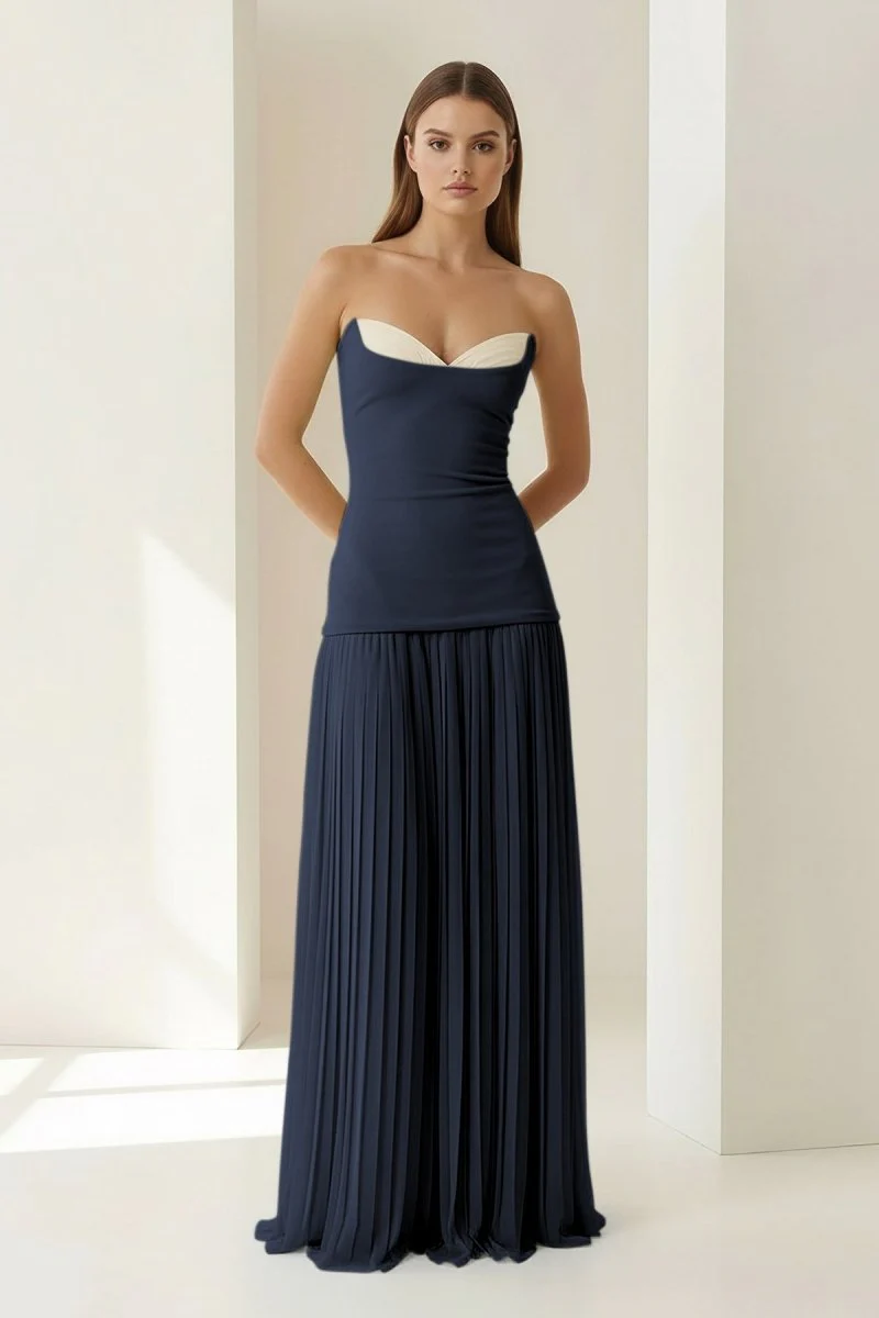 Blue Strapless Sheath Chiffon Pleated Long Prom Dresses