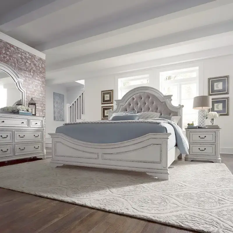 White Tufted Upholstered Queen/King Bed