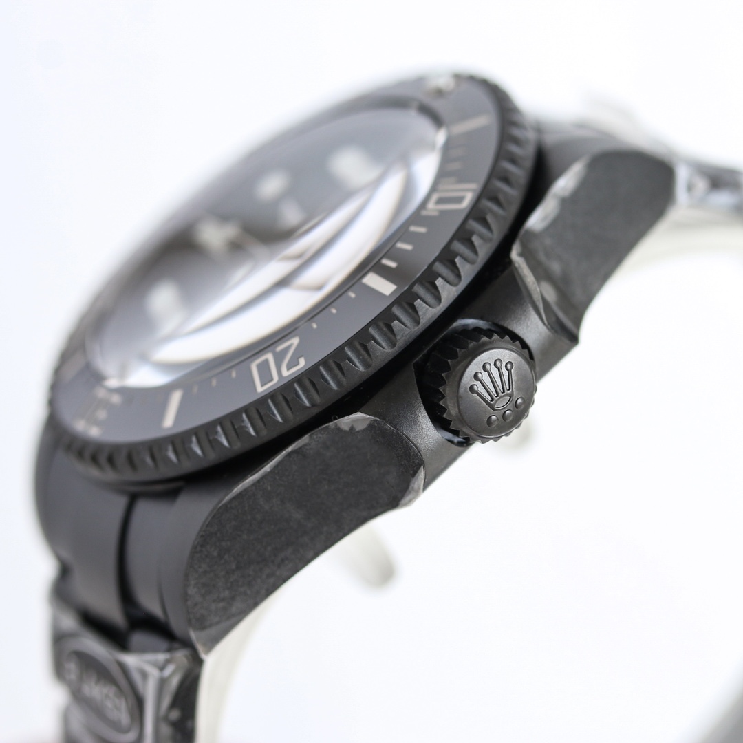 Side profile of the DLC coated fake Rolex showing crown and bezel