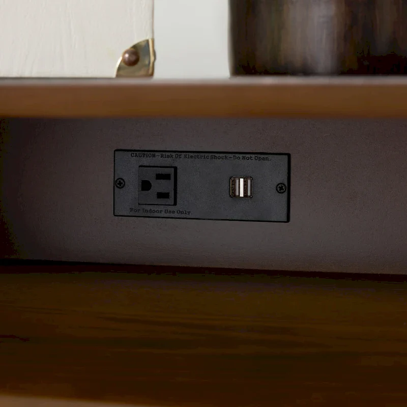SAFAVIEH Sydni Nightstand with Usb Charging Port
