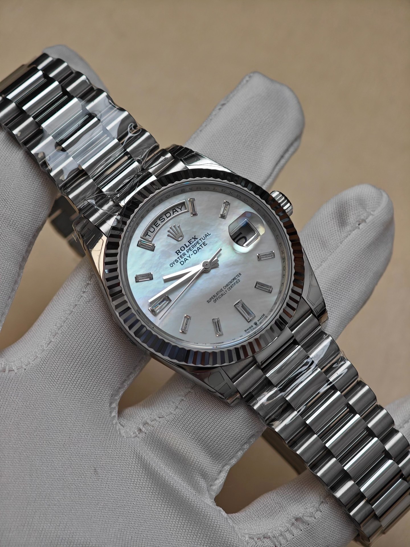 Rolex Day-Date replica watch with mother of pearl dial and president bracelet