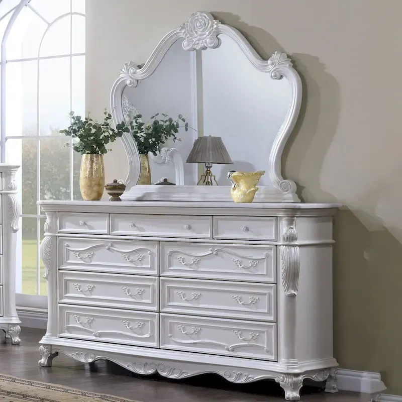 Furniture of America Eugene Traditional Solid Wood 6-Piece Panel Bedroom Set