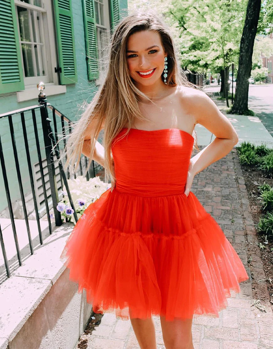 A line Strapless Tulle Homecoming Dress