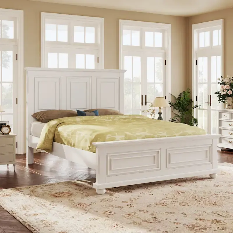 White King Traditional Pinewood Bed with Decorative Headboard & Footboard - Fits 2 People