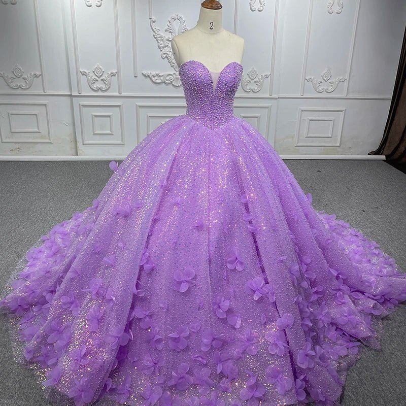 Quinceanera Dress Beading Appliques Strapless Sweetheart Ball Gown