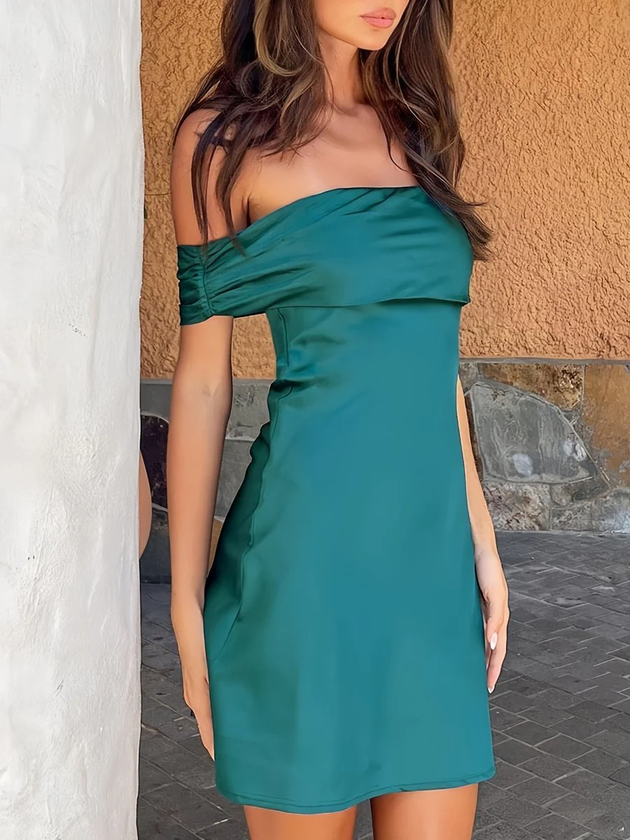 Dark Green - Off The Shoulder Satin Sheath Homecoming Dress