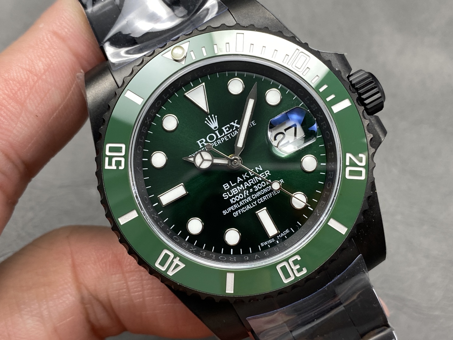 Replique Rolex Submariner Blaken cadran vert et boitier noir DLC