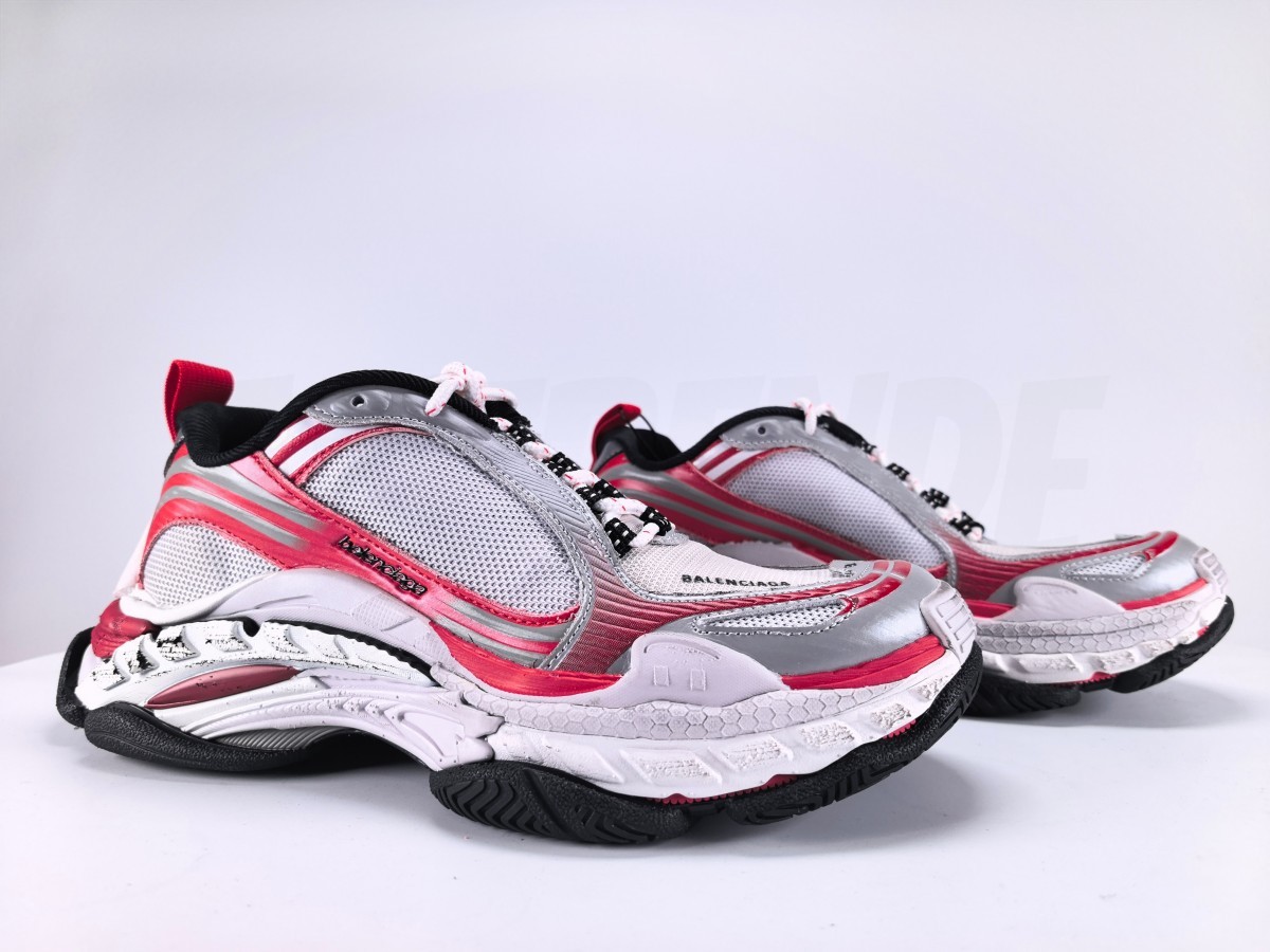 Balenciaga Triple S .2 - Aktrende