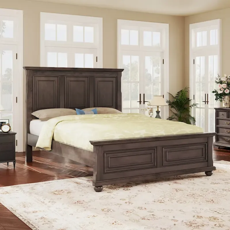 Traditional Town and Country Style Pinewood Vintage Bed Frame