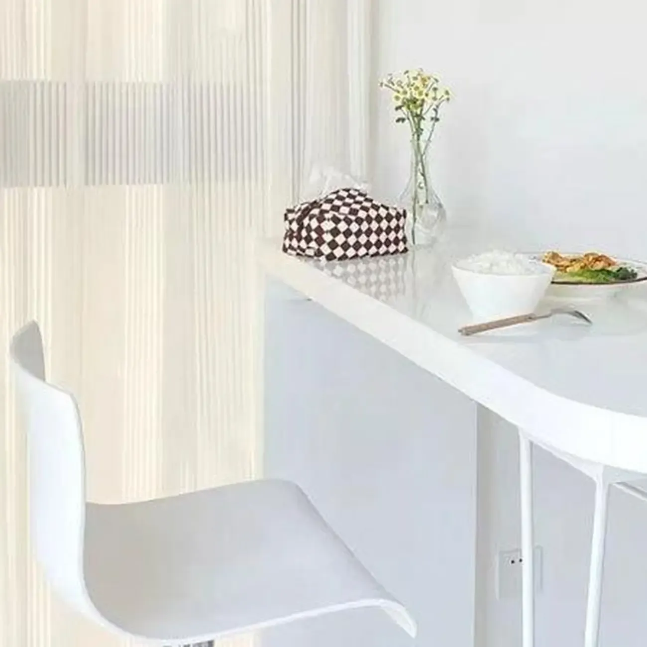 Stylish Pure White Wooden Metal Double Pedestal Bar Tables