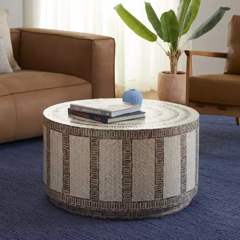 Keary Round Coffee Table - White/Gold - Safavieh