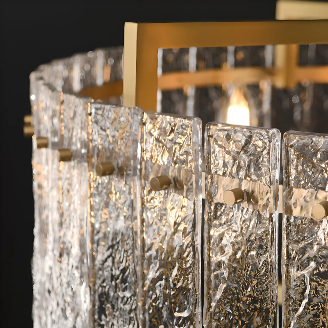 Luxury Crystal Round Chandelier with Glass Lampshade