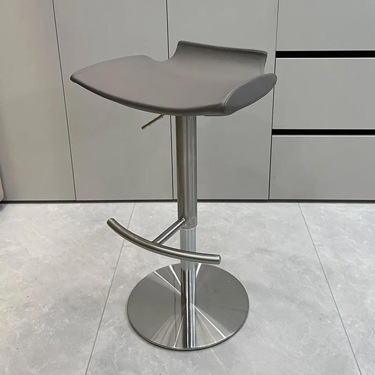 Modern Adjustable Faux Leather Swivel Bar Stools