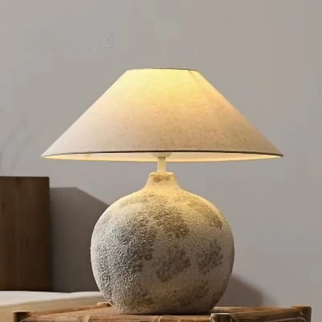 Modern Geometric Ceramic LED Desk Lamp with Fabric Shade