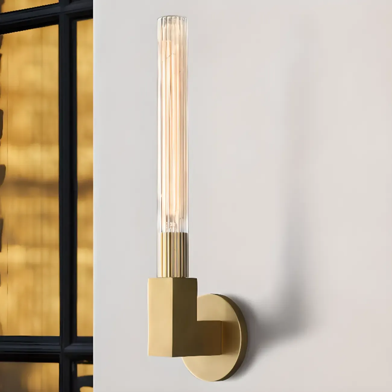 Modern Straight Brass Wall sconce for Elegant Bathroom
