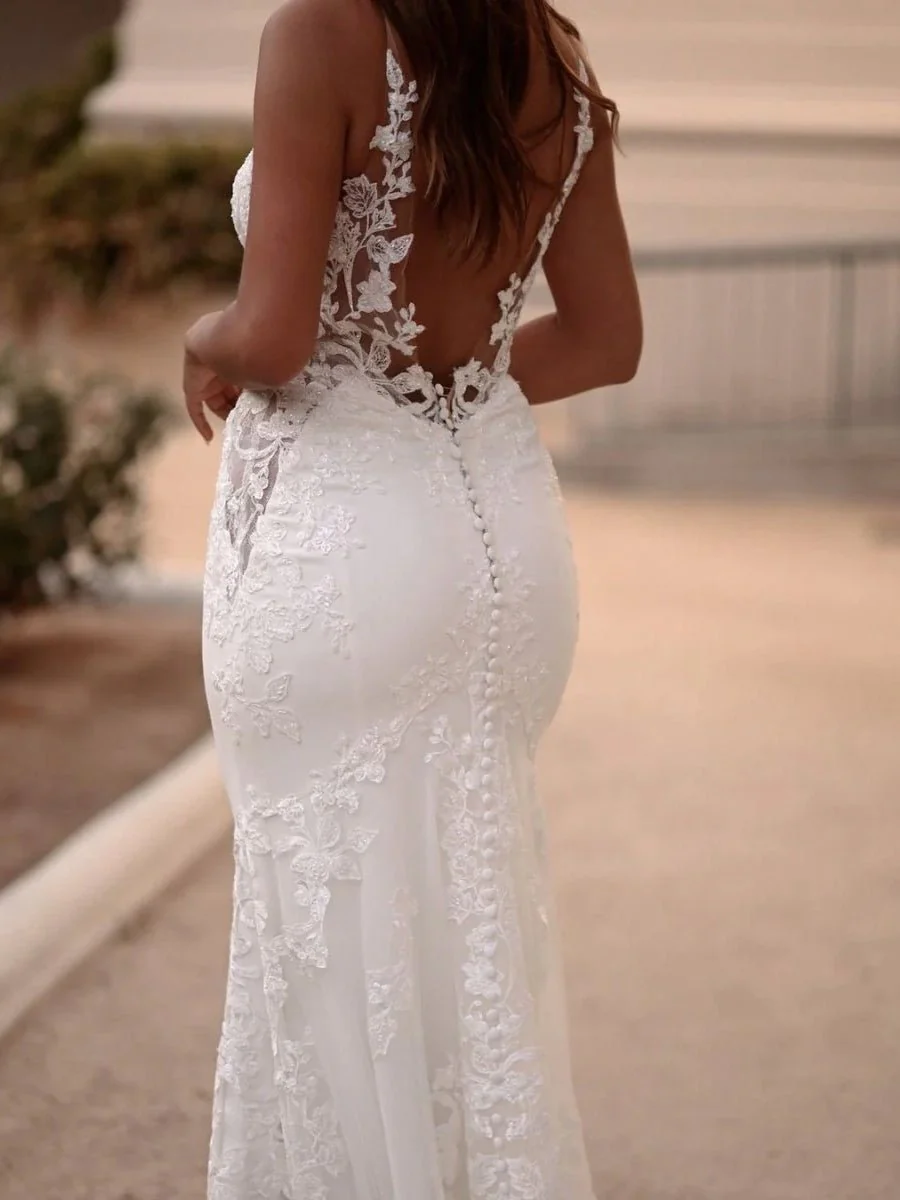 Mermaid V Neck Satin Wedding Dresses with Lace Appliques