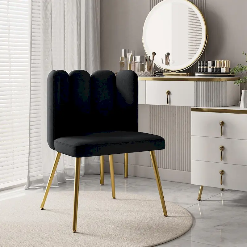 Anjela Side Chair with Tufted Back