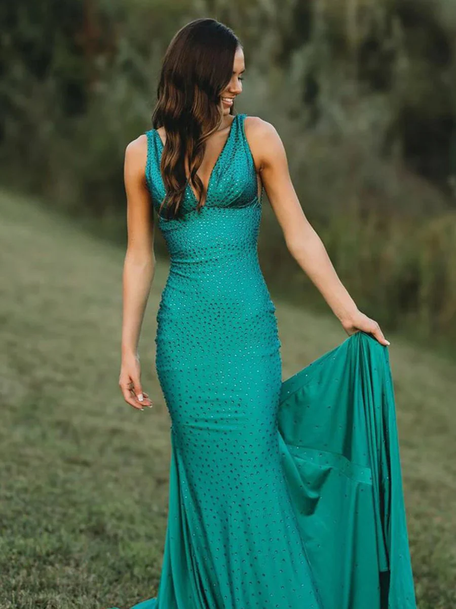 Mermaid Deep V-Neck Beaded Satin Long Prom Dress