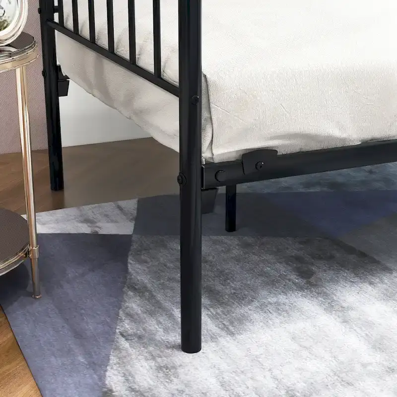 Black Metal Twin Size Daybed with Steel Slat Support – Single